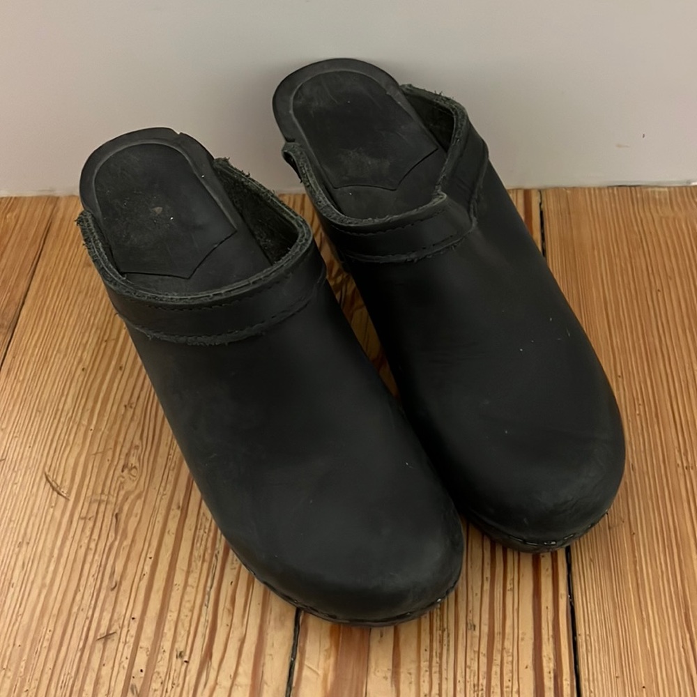 No 6 High Heel Clog Mule